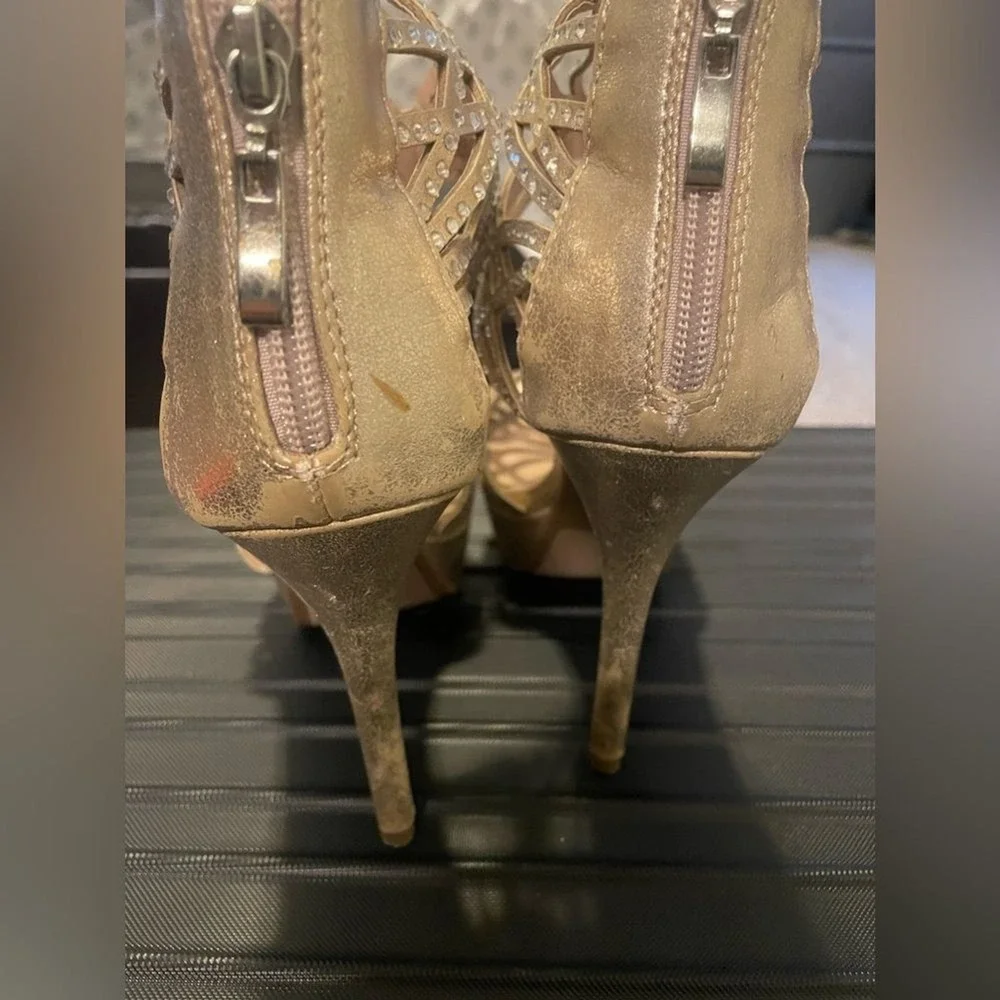 Mix No. 6 Gold Rhinestone Cage Platform‎ Stiletto Heels Womens Size 8.5 Metallic